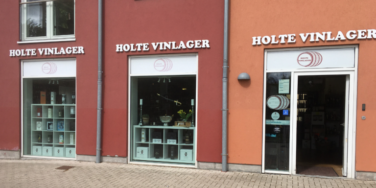 Holte Vinlager facade 768x384