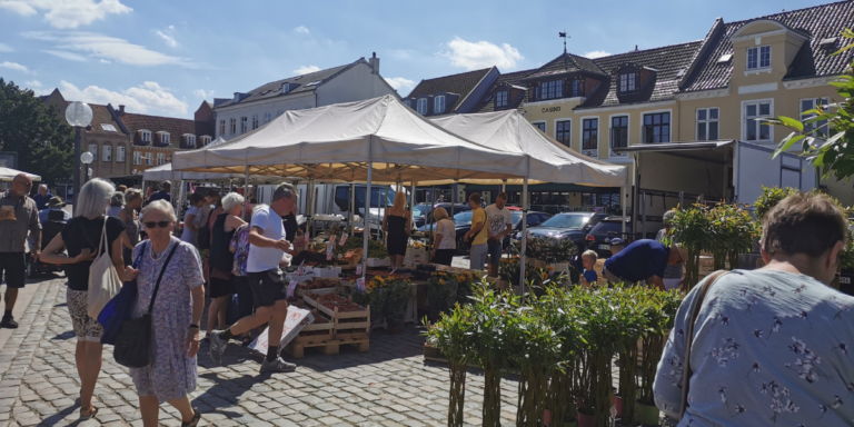 Torvelauget facade 768x384