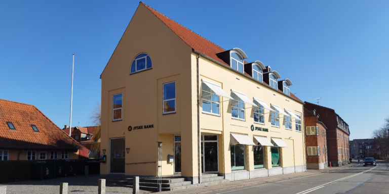 Jyske Bank facade 768x384