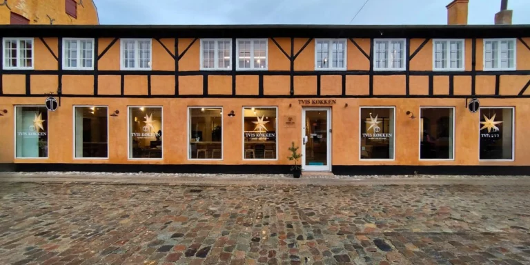 Tvis Koekken facade 768x384